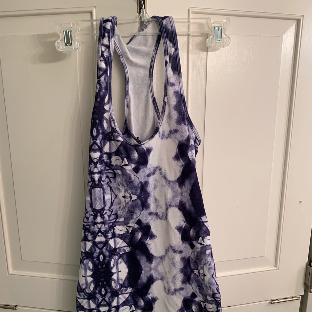 Workout tank Lululemon